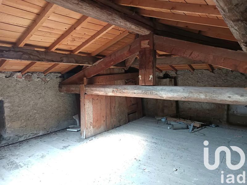 Maison - 196 m² - 7 pièces