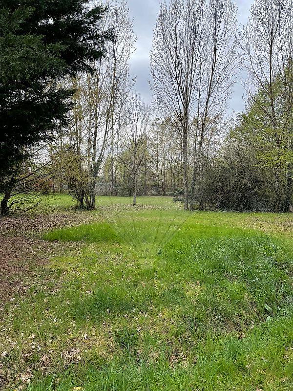Terrain - 3 150 m²