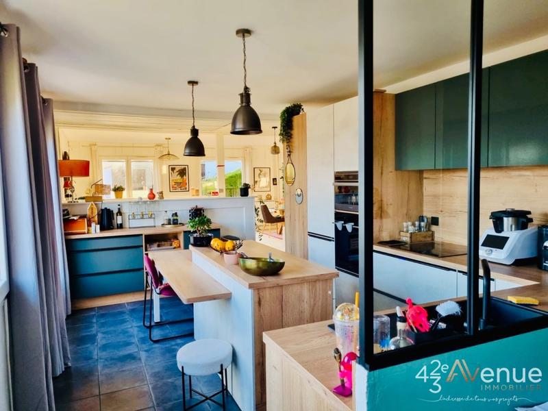 Maison - 152 m² - 6 pièces