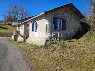Maison - 95 m² - 4 pièces