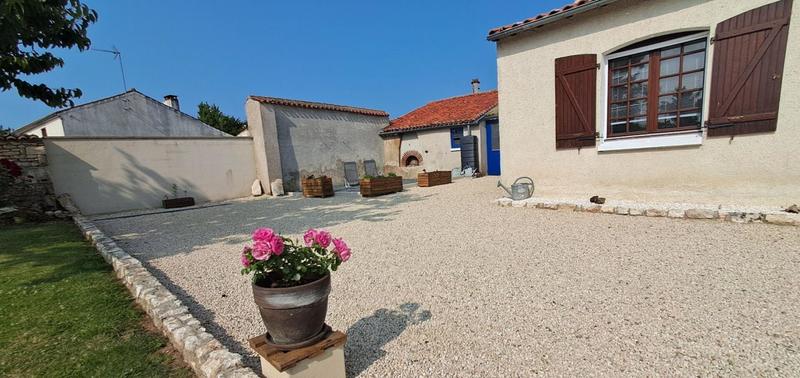 Maison - 137 m² - 5 pièces