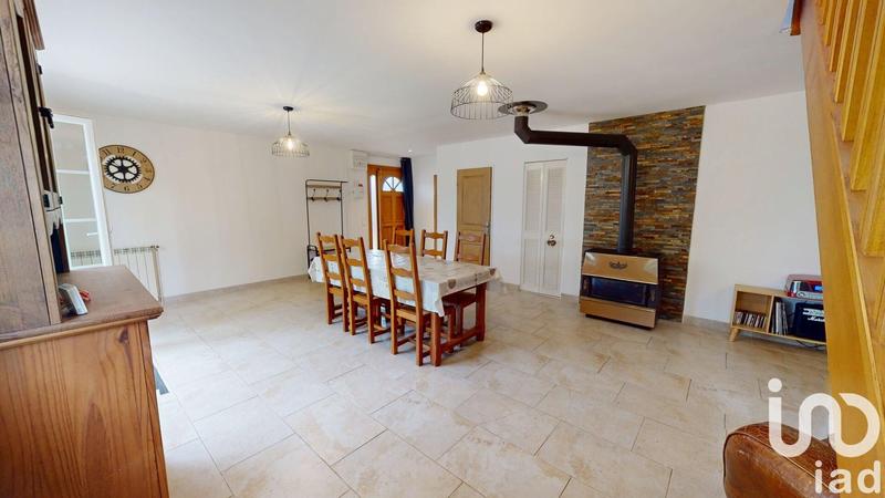 Maison - 94 m² - 5 pièces