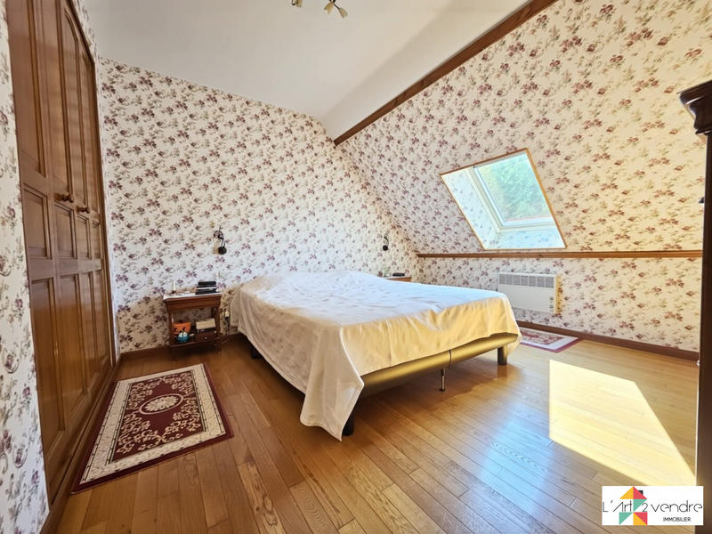 Maison - 133 m² - 7 pièces