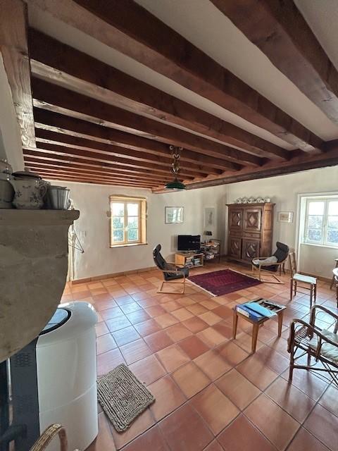 Maison - 236 m² - 9 pièces