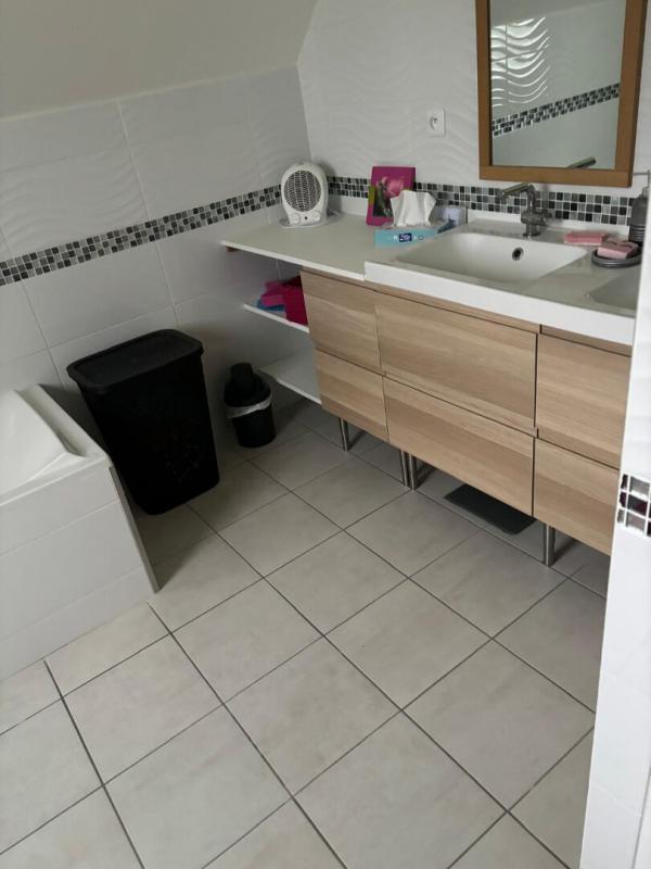 Maison - 136 m² - 7 pièces