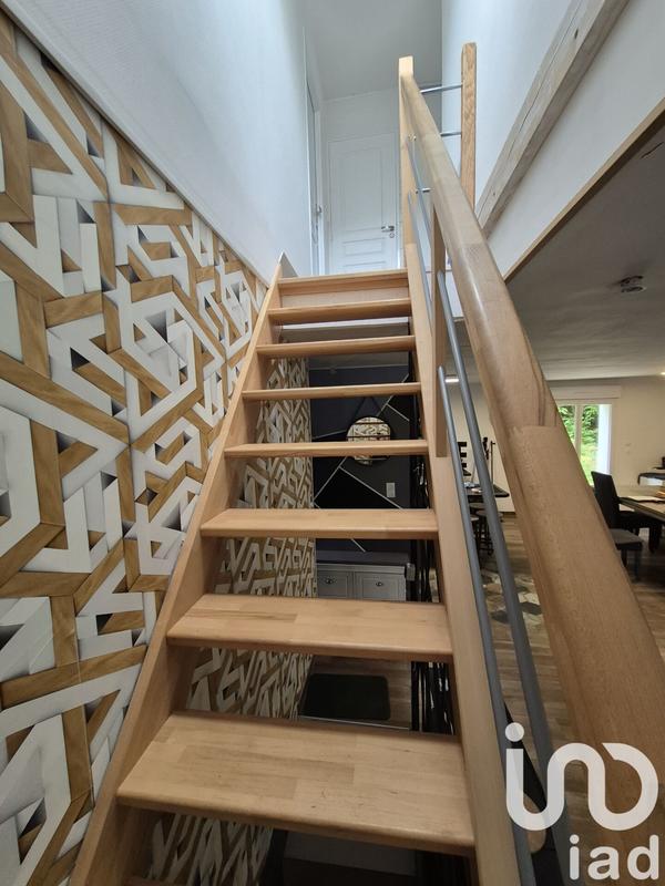 Maison - 98 m² - 4 pièces