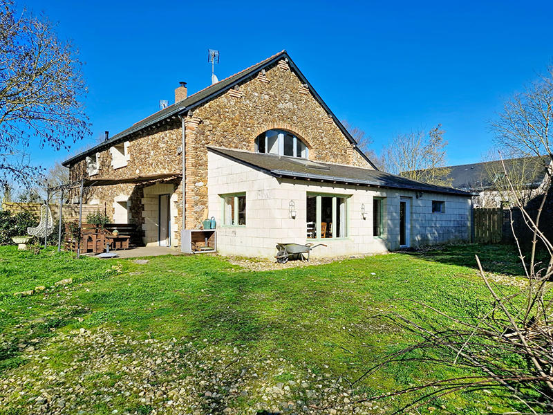 Maison - 130 m² - 5 pièces