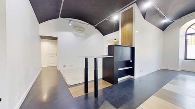 Local commercial - 139 m² - 1 pièce