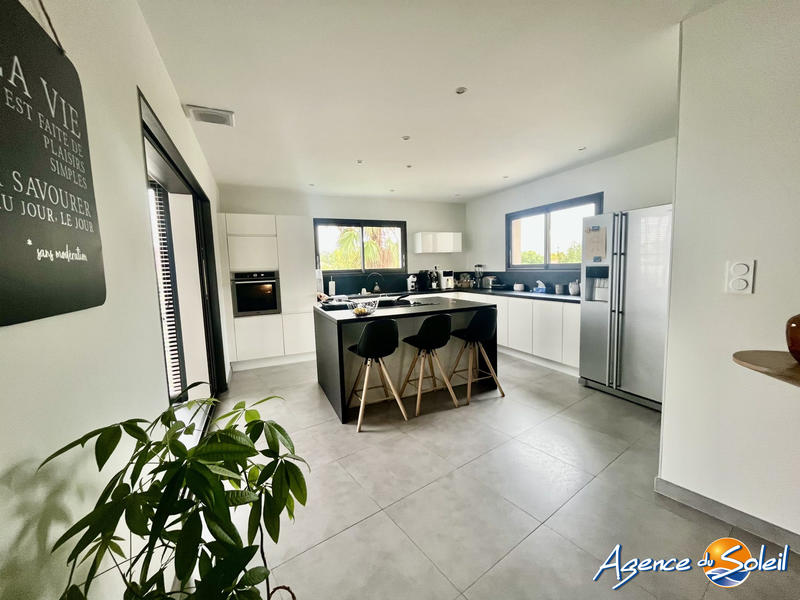 Maison - 160 m² - 5 pièces