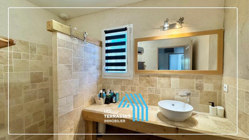 Maison - 93 m² - 5 pièces