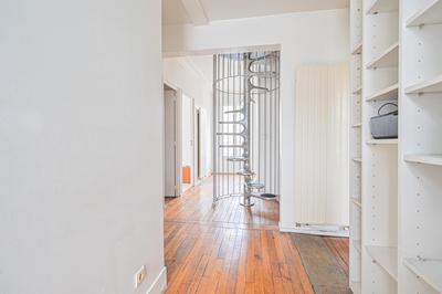 Appartement - 111 m² - 4 pièces