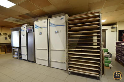 Fonds de commerce - 205 m²