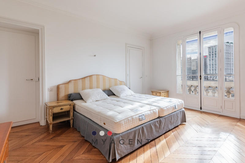 Appartement - 163 m² - 6 pièces