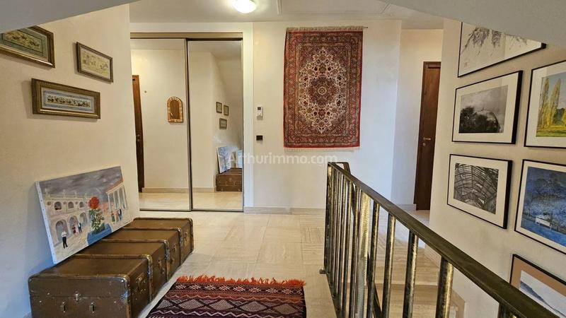 Maison - 180 m² - 7 pièces