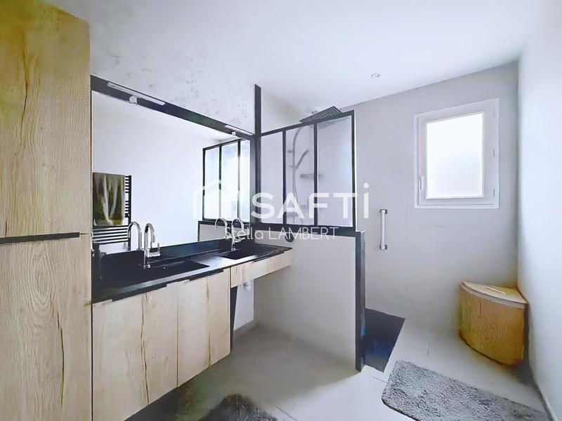 Maison - 97 m² - 4 pièces