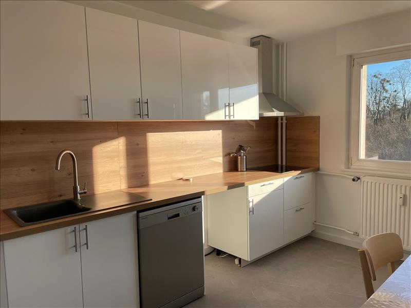 Appartement - 80 m² - 3 pièces