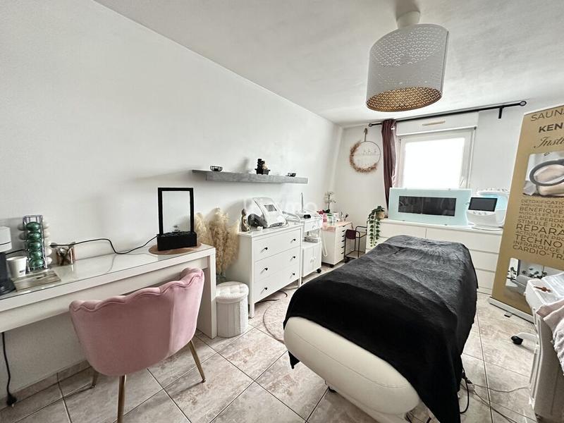 Maison - 189 m² - 8 pièces