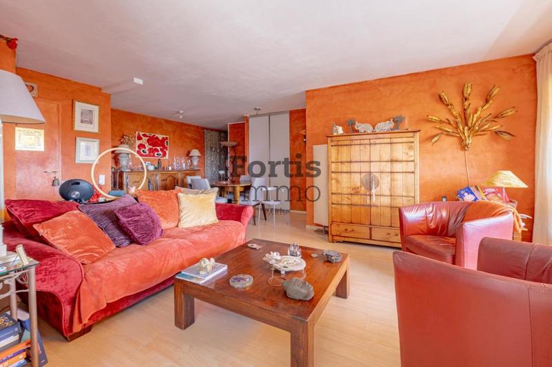 Appartement - 87 m² - 4 pièces