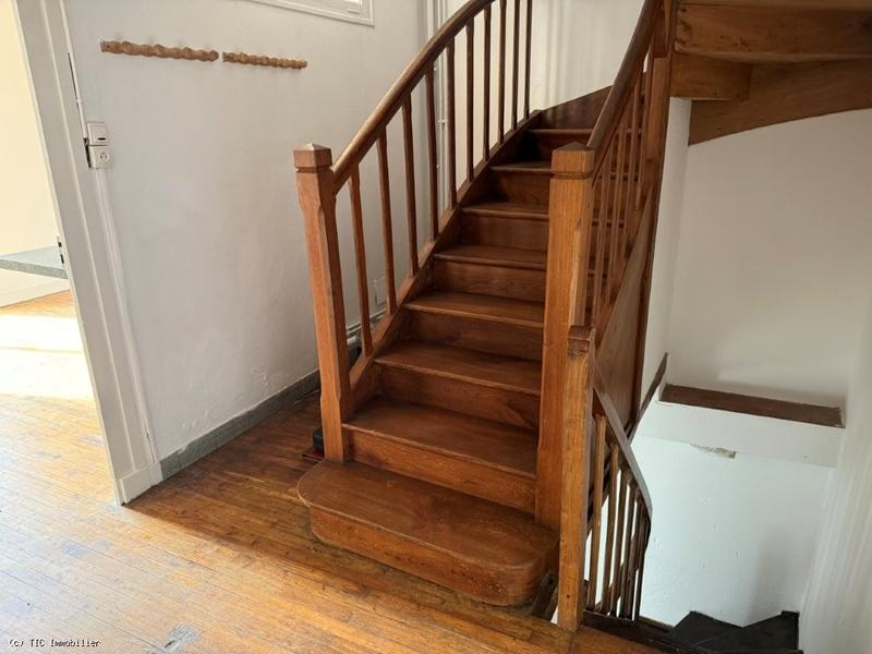 Maison - 175 m² - 6 pièces