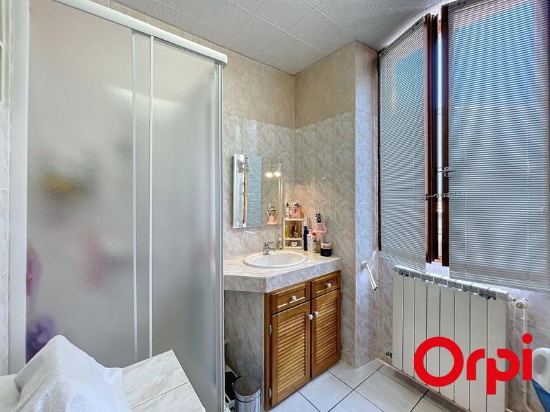 Appartement - 72 m² - 2 pièces