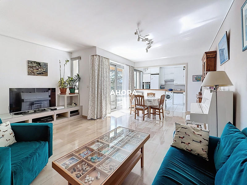 Appartement - 89 m² - 4 pièces