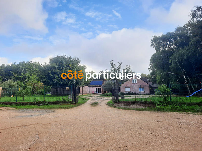 Maison - 255 m² - 8 pièces