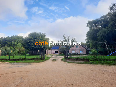 Maison - 255 m² - 8 pièces