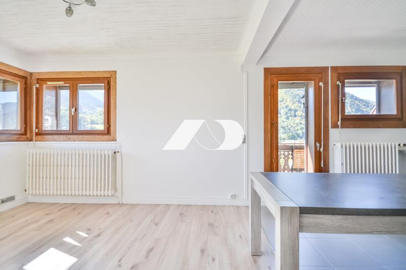 Appartement - 76 m² - 4 pièces