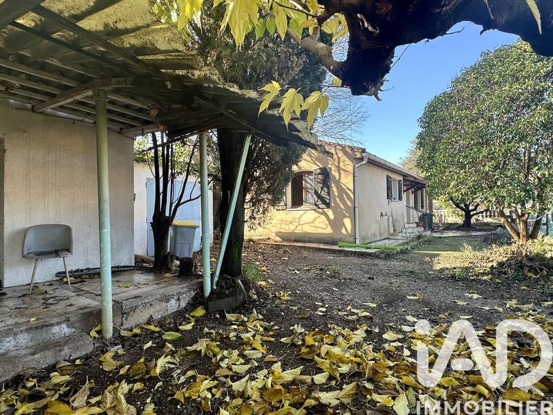 Maison - 80 m² - 4 pièces