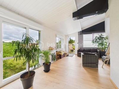 Maison - 183 m² - 7 pièces