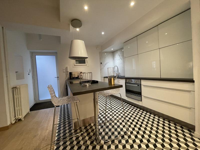 Appartement - 130 m² - 4 pièces