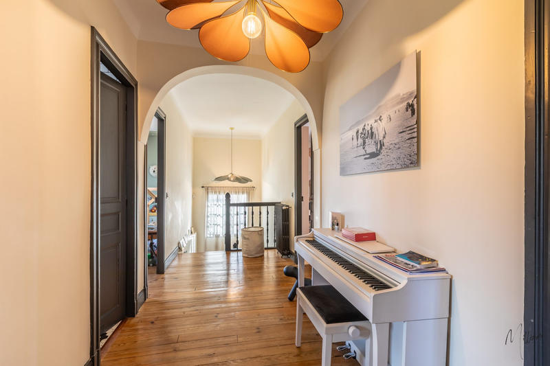 Maison - 190 m² - 6 pièces