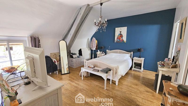 Maison - 185 m² - 7 pièces