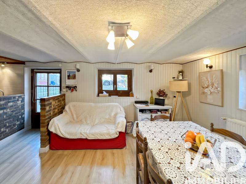 Maison - 104 m² - 6 pièces