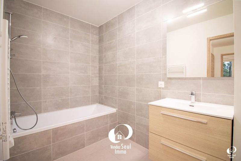 Appartement - 80 m² - 4 pièces