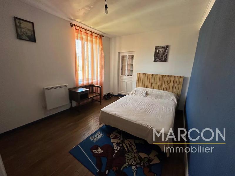 Maison de village - 122 m² - 7 pièces