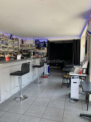 Local commercial - 75 m² - 3 pièces