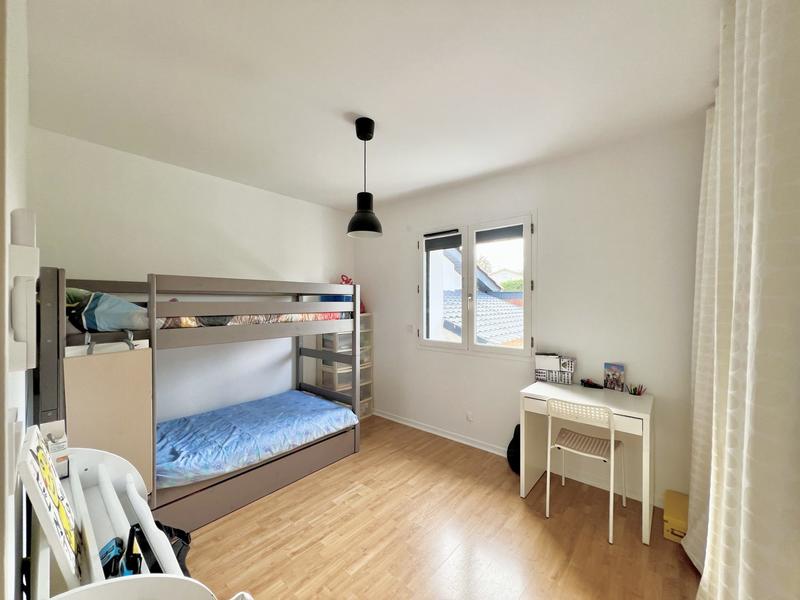 Maison - 164 m² - 8 pièces