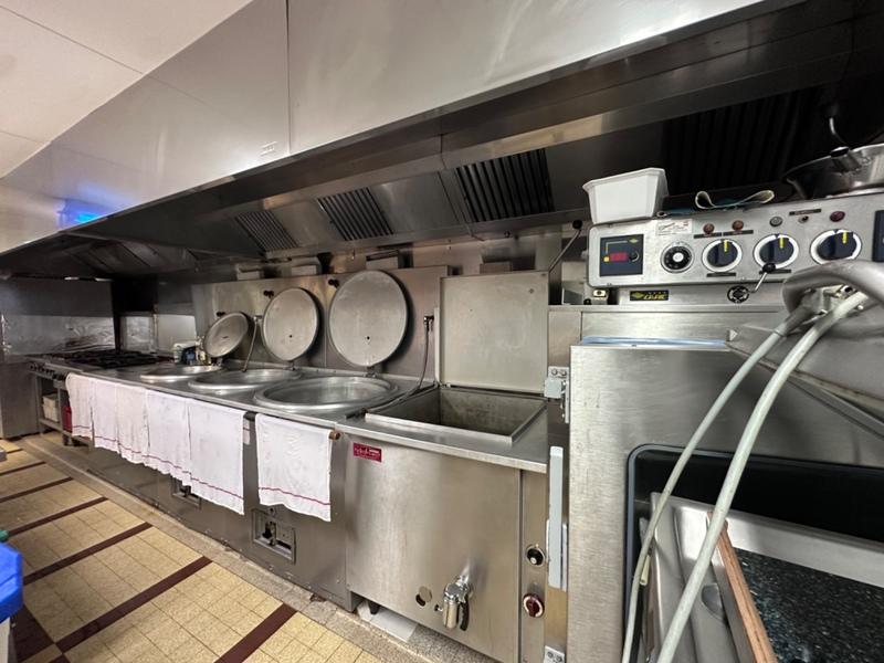 Fonds de commerce - 240 m²