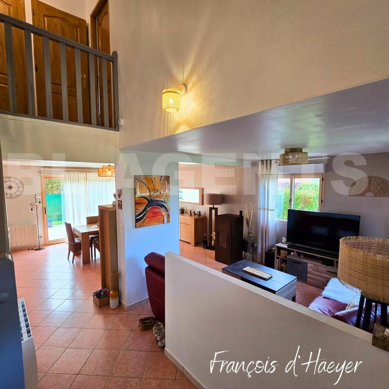 Maison traditionnelle - 154 m² - 6 pièces