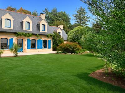 Propriété - 180 m² - 7 pièces