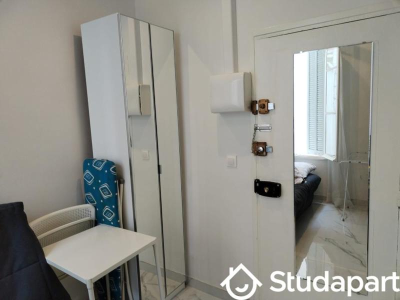 Appartement - 9 m² - 1 pièce