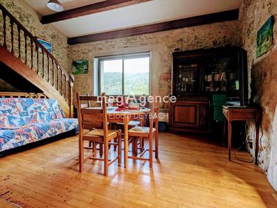 Maison - 70 m² - 3 pièces