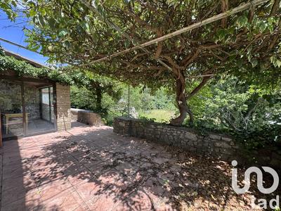 Maison - 215 m² - 7 pièces