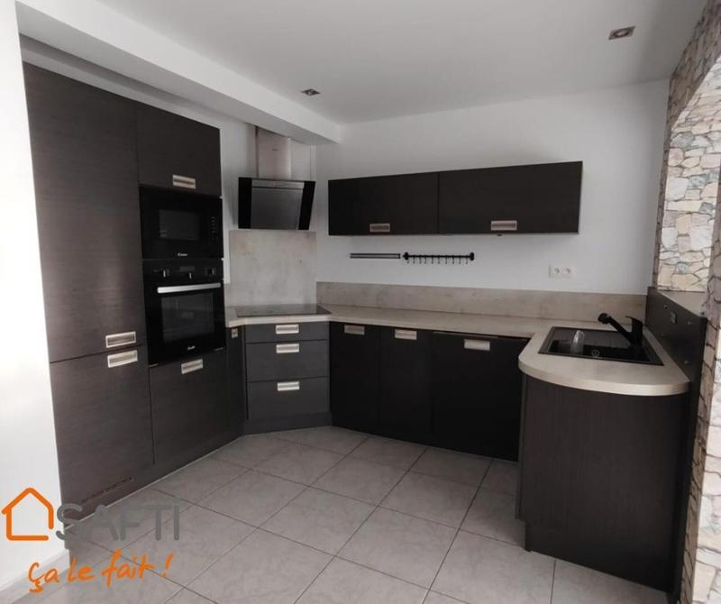 Maison - 105 m² - 7 pièces