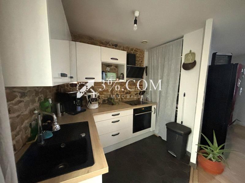 Propriété - 84 m² - 4 pièces