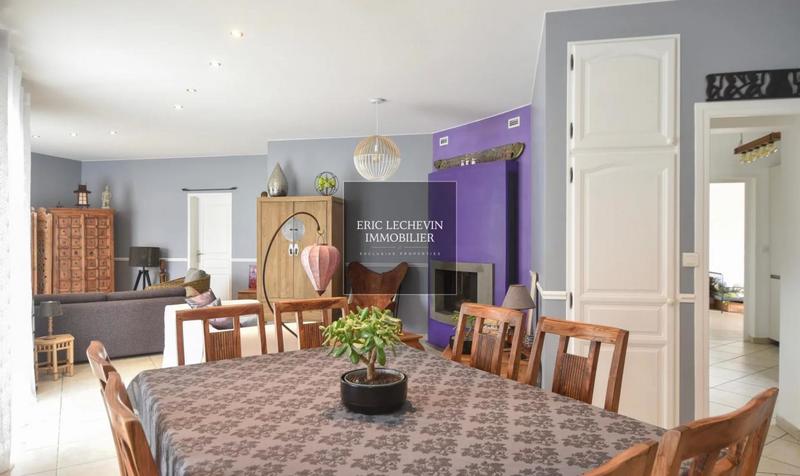 Maison - 150 m² - 7 pièces