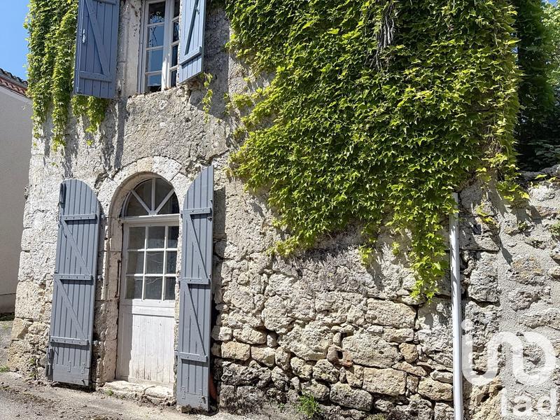 Maison de village - 260 m² - 8 pièces