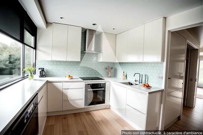 Appartement - 106 m² - 5 pièces