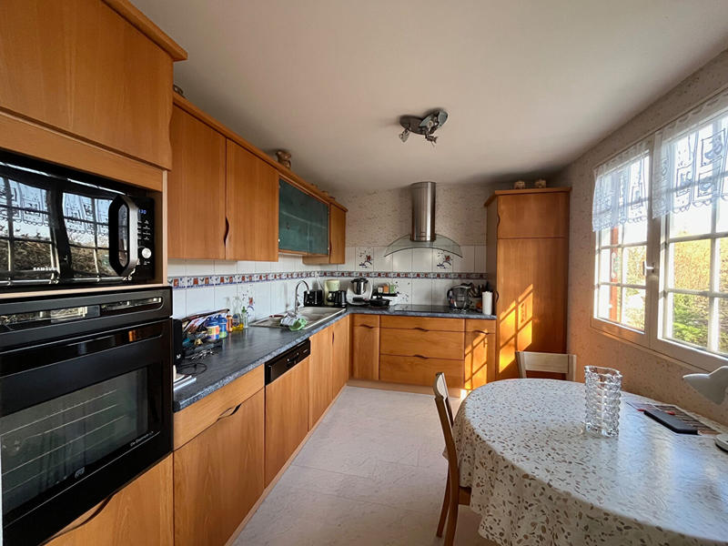 Maison - 175 m² - 7 pièces